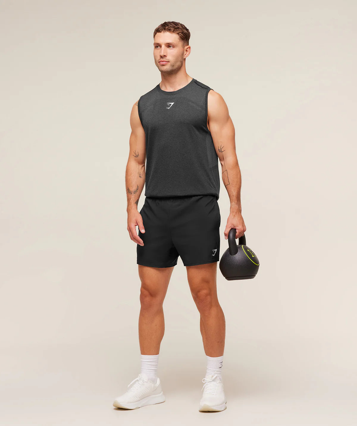 LIGHTWEIGHT SEAMLESS TANK