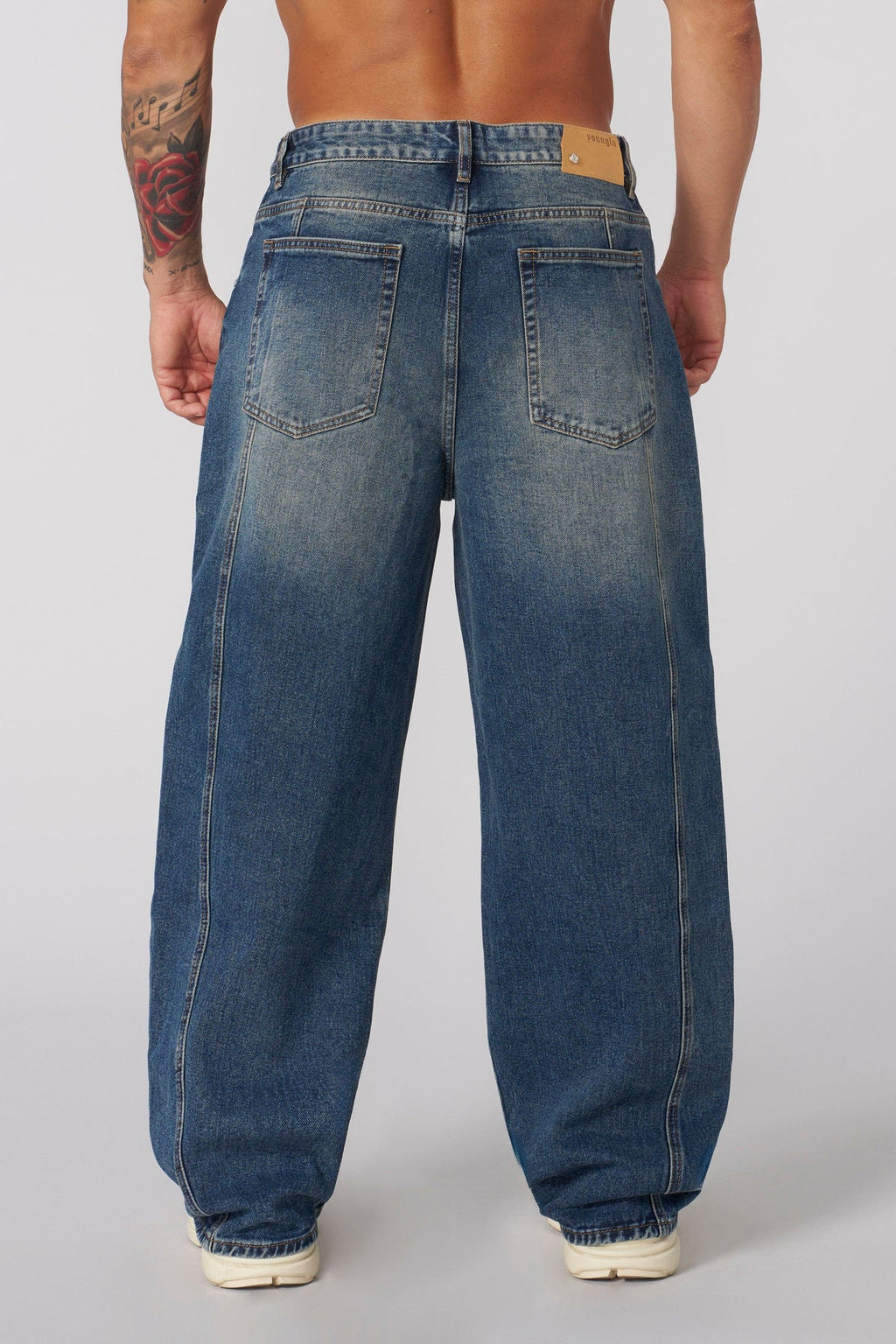 BAGGY ASS JEANS