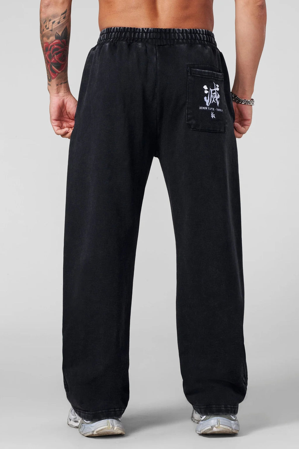 DEMON SLAYER™ SWEATS