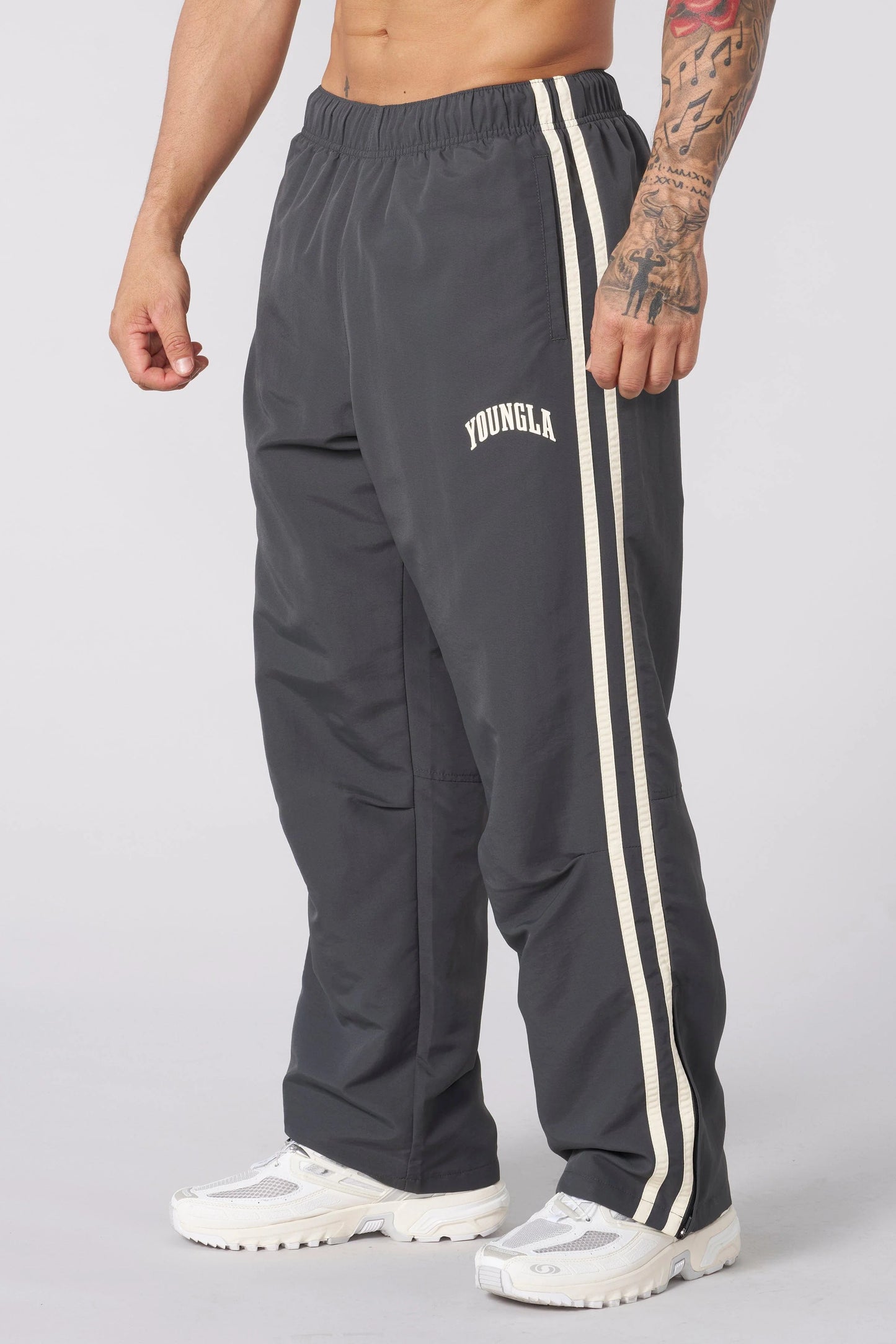 FLAGSHIP TRACK PANTS