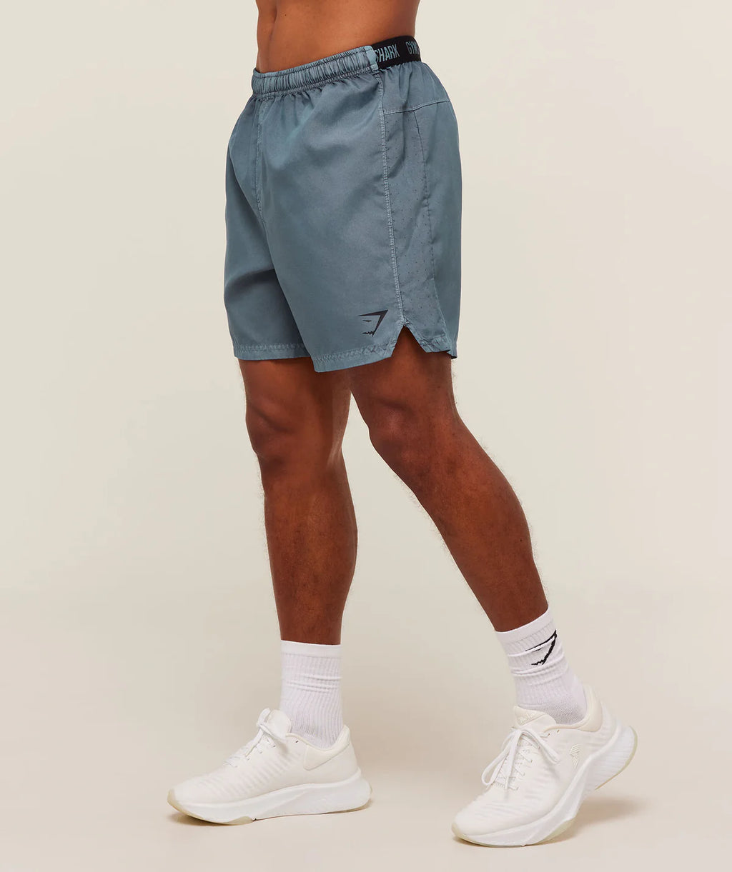 FIT LIGHT 7" SHORTS