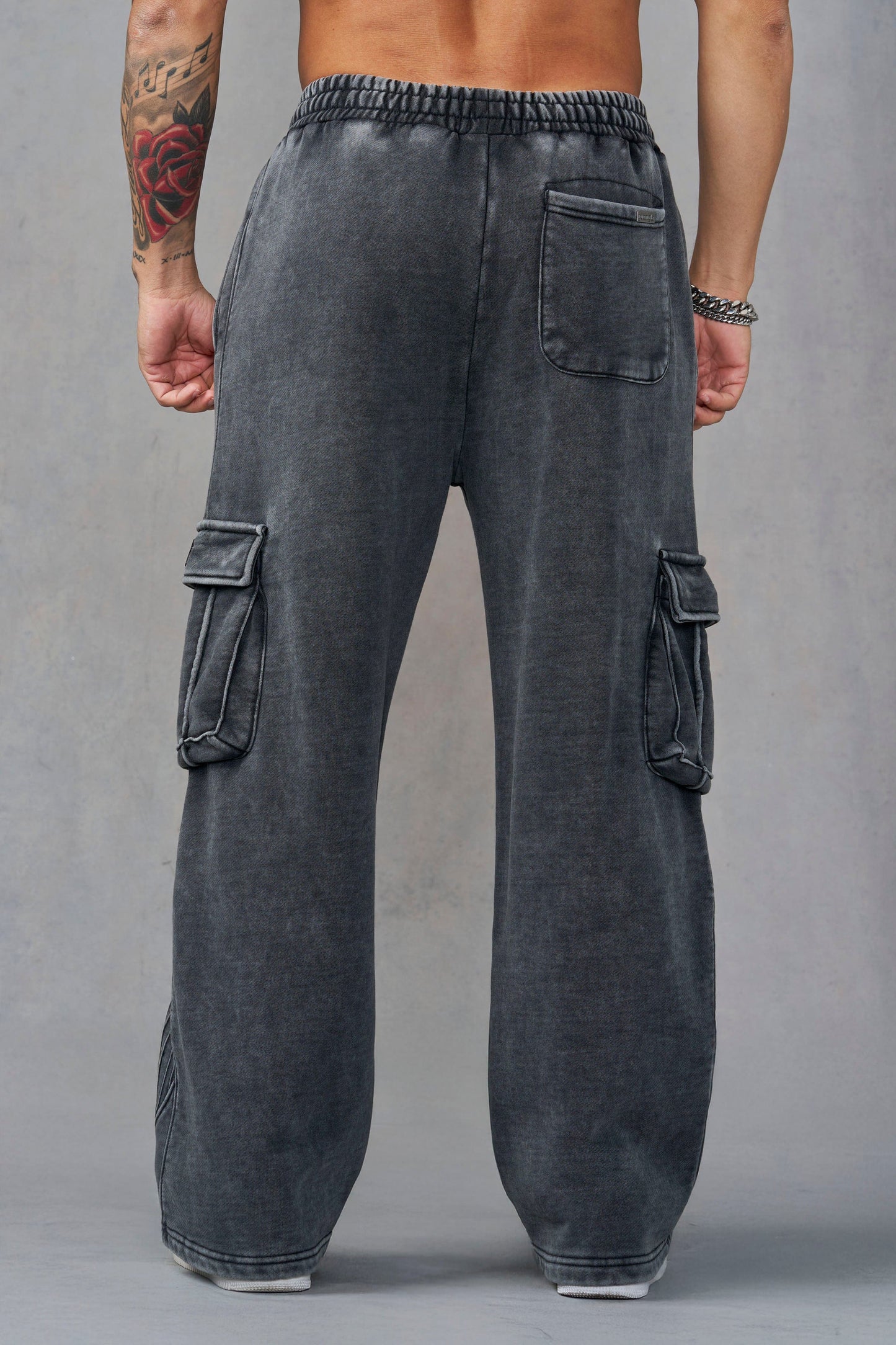 BATMAN ARMORED SWEATS