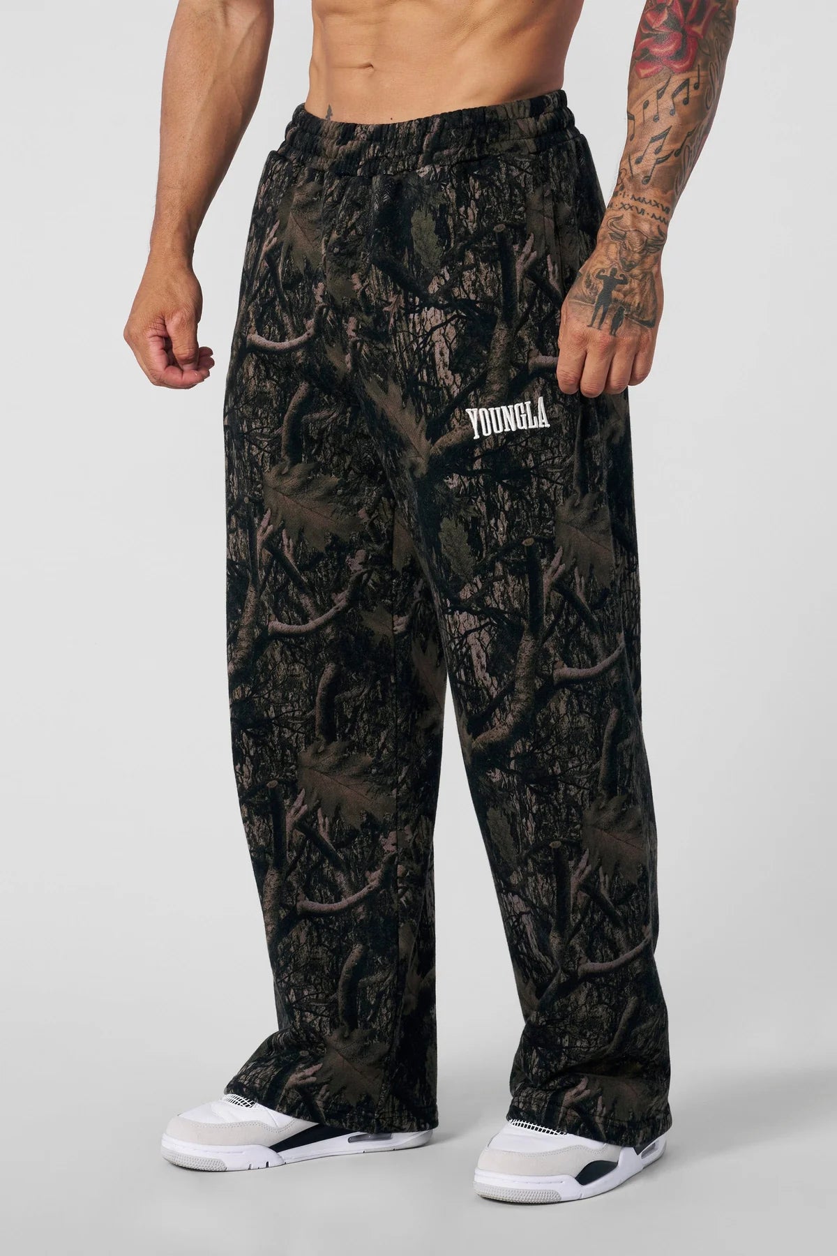 TREE CAMO BAGGY SWEATS