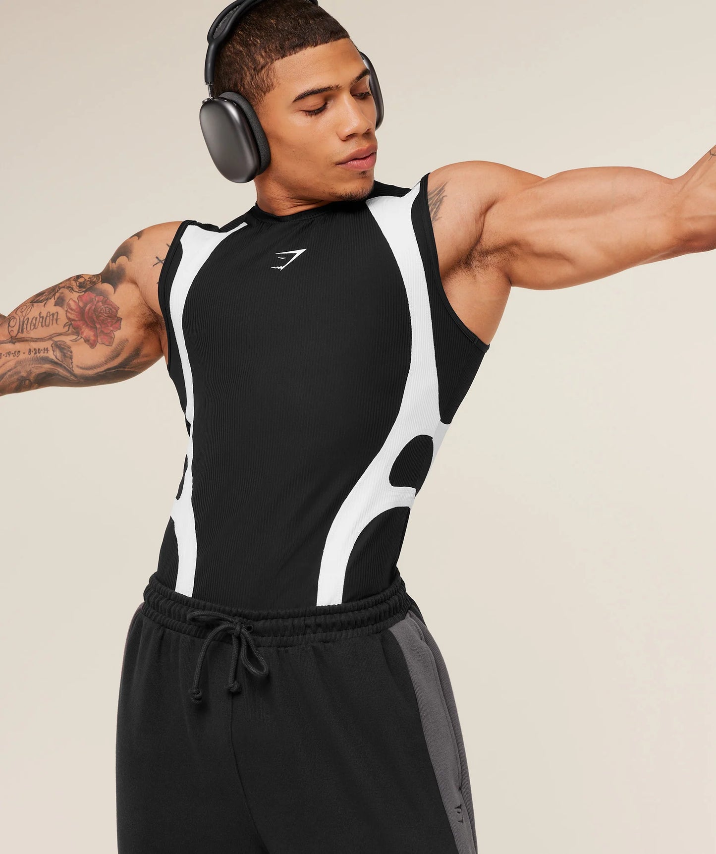 GYMSHARK X CARLOS BELCAST TANK BASELAYER - GS BLACK