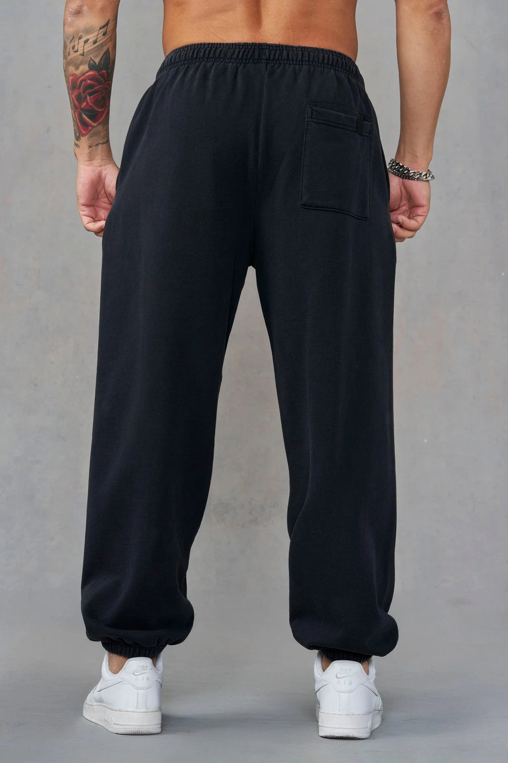 THROWBACK BAGGY JOGGERS