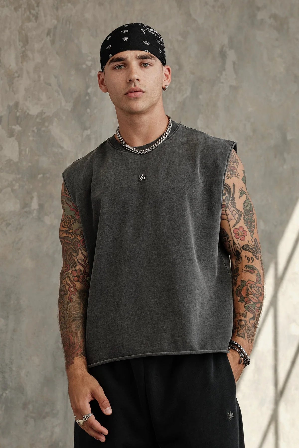 ELEVATED ESSENTIALS - CUT OFFS