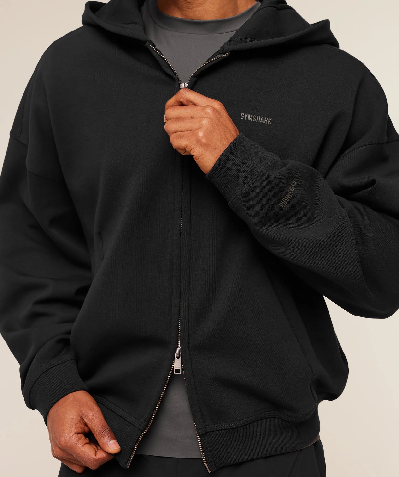 EVOLVE LIGHTWEIGHT ZIP THROUGH HOODIE