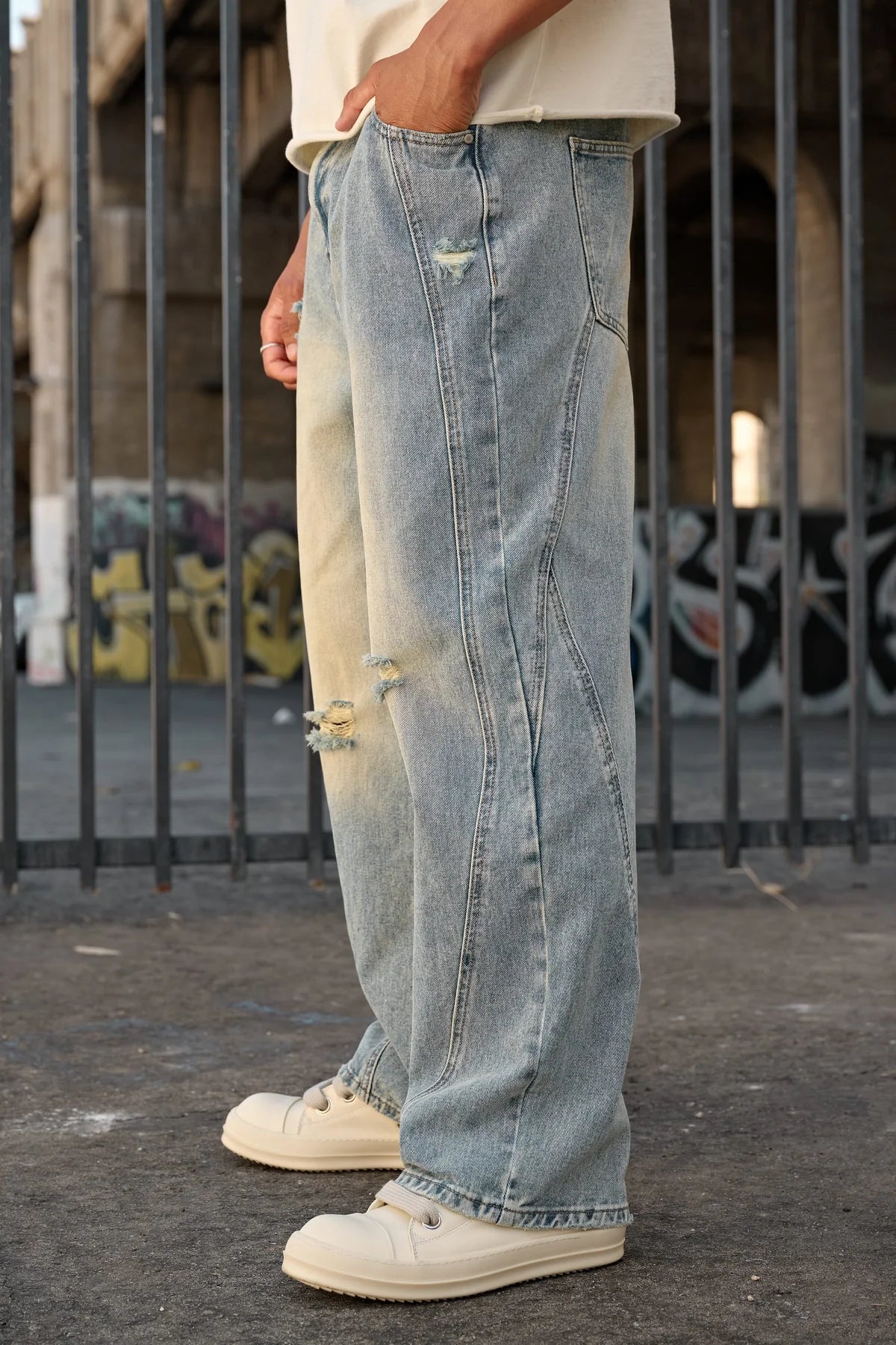 DOWNTOWN DENIM JEANS