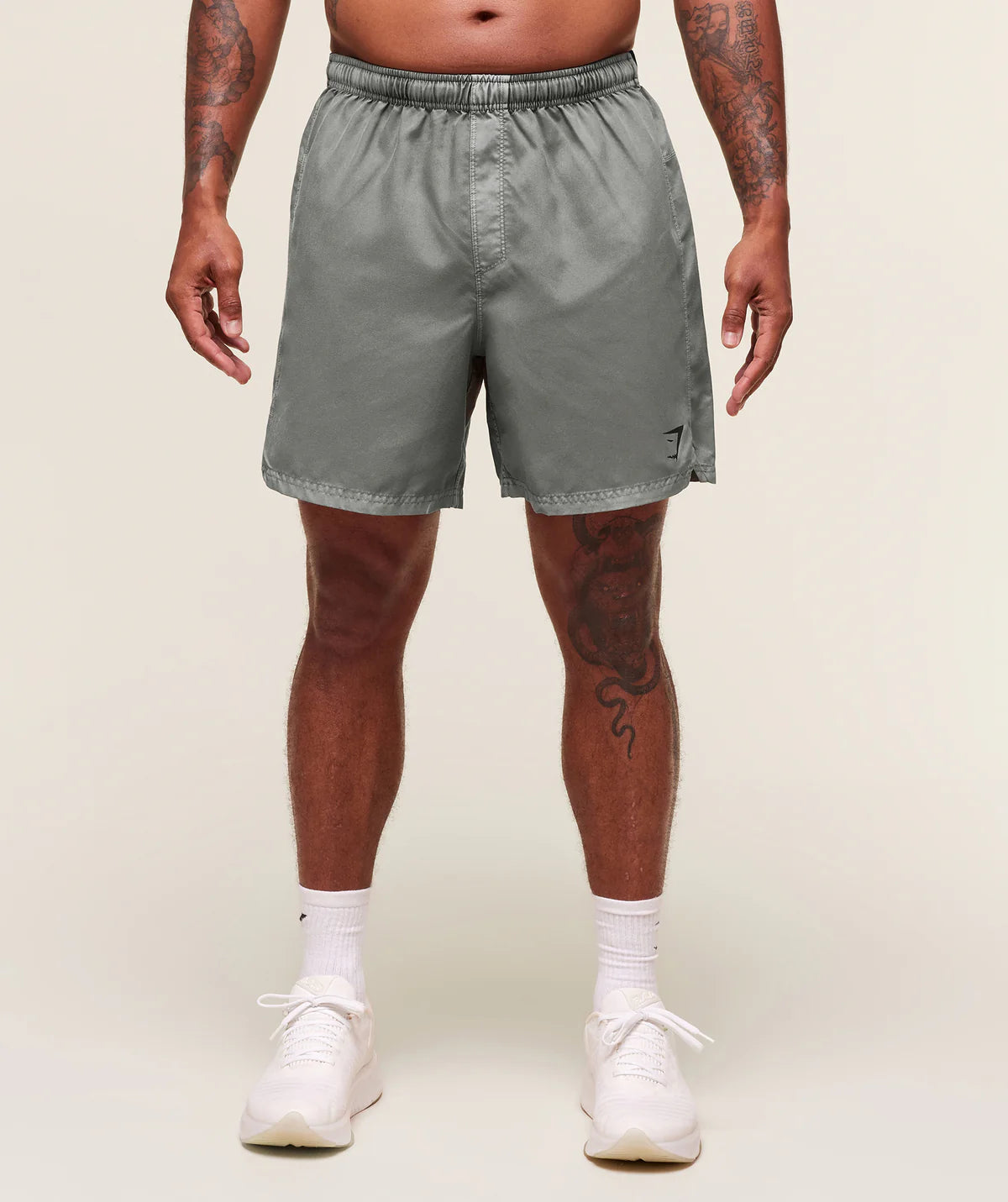 FIT LIGHT 7" SHORTS